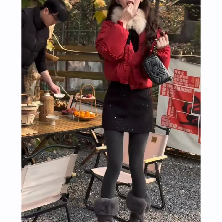 冬装搭配一整套2025年新款韩系简约百搭短款棉服高腰短裙两件套装