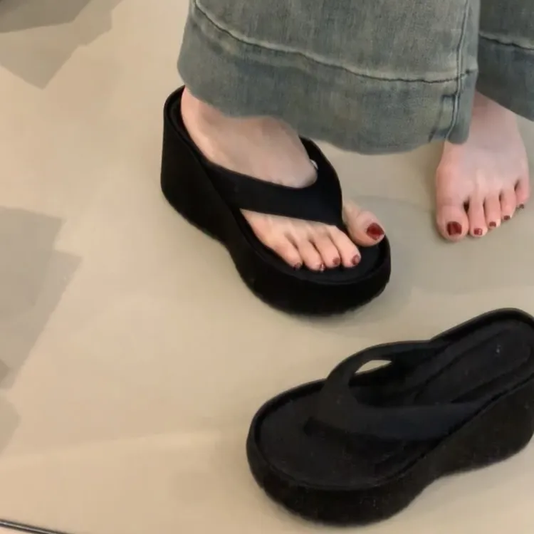 韩菲MRL-0069-5小个子松糕厚底夹脚人字拖鞋新款防水台沙滩凉拖鞋