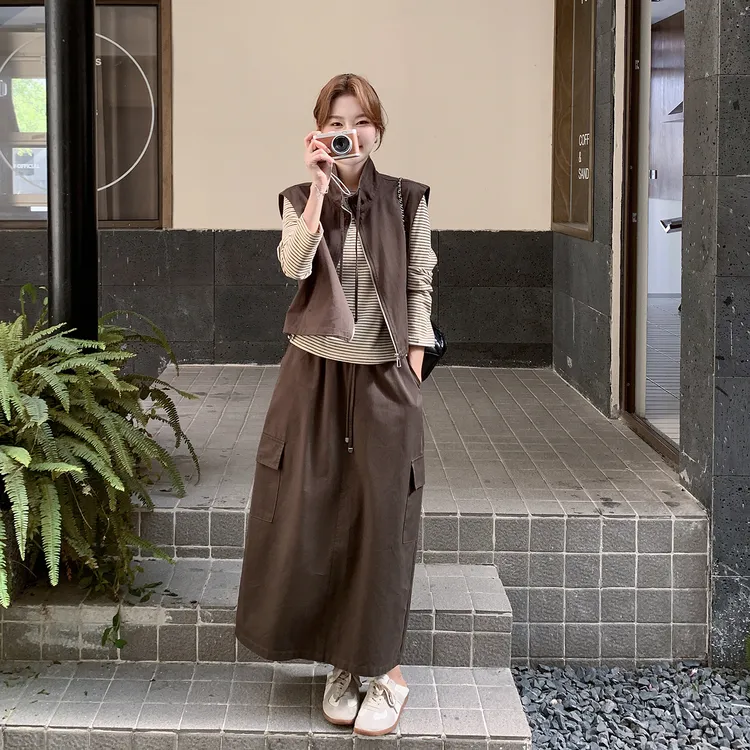 美式休闲早秋穿搭套装2025新款条纹上衣叠穿工装马甲半身裙三件套