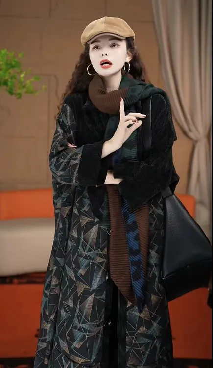 897（安言服饰）国风拼接时尚外套宽松印花风衣民族风长款百搭时尚
