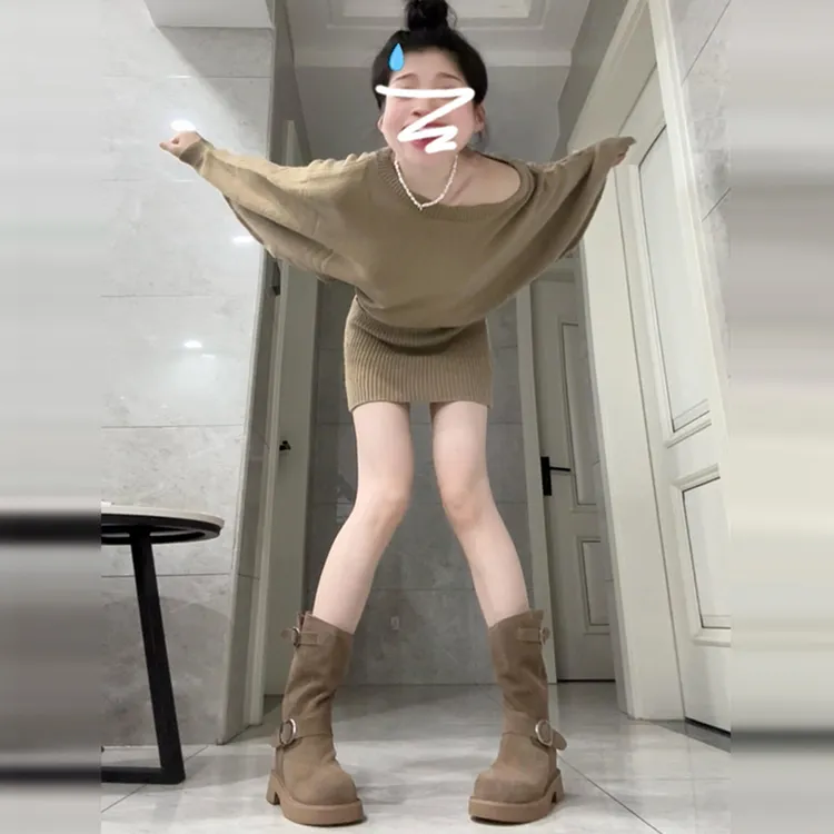 高级感一字肩针织毛衣连衣裙子女装2025新款早秋早秋穿搭包臀短裙