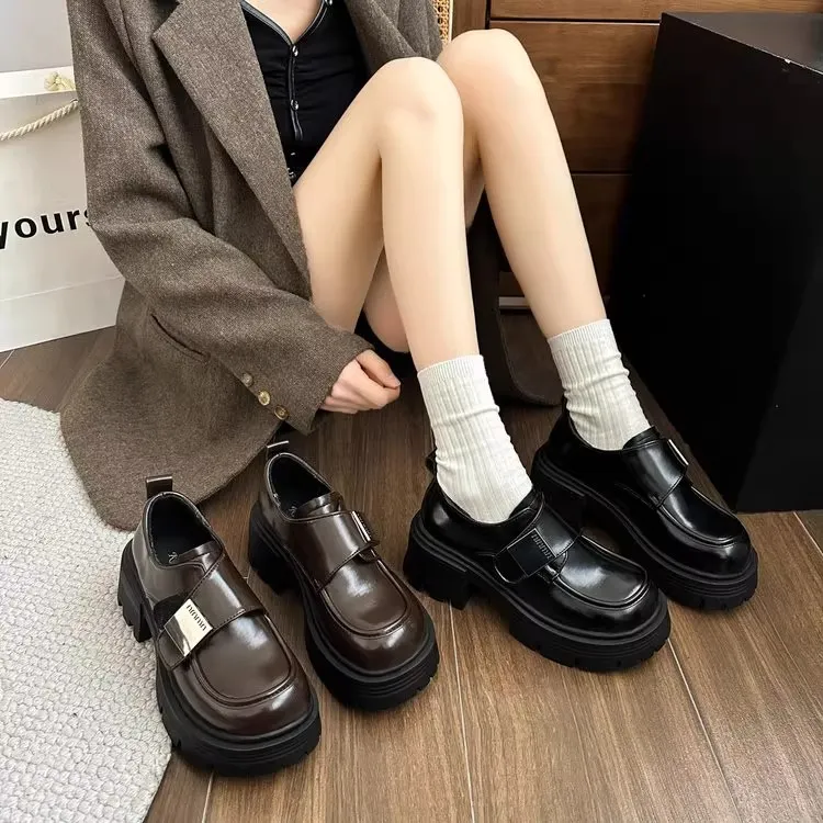 黑色厚底小皮鞋女2025新款春秋季复古英伦风百搭单鞋子乐福一脚蹬