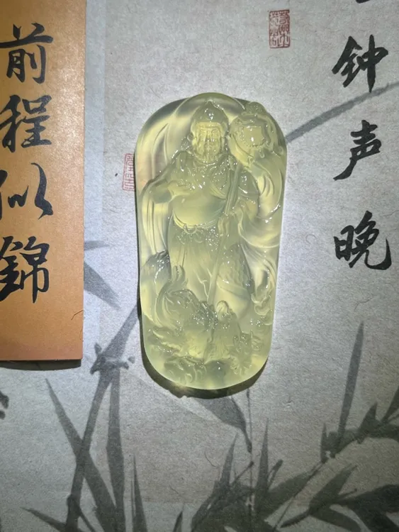 天然岫玉精品吊坠，托塔李天王