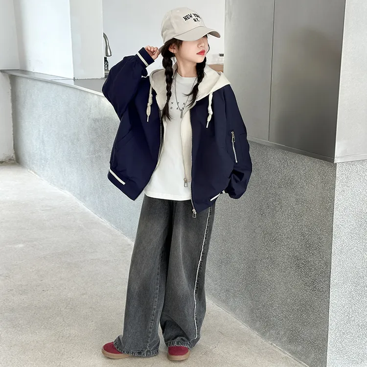 女童秋季外套2025新款洋气时髦上衣儿童中大童初中生假两件冲锋衣