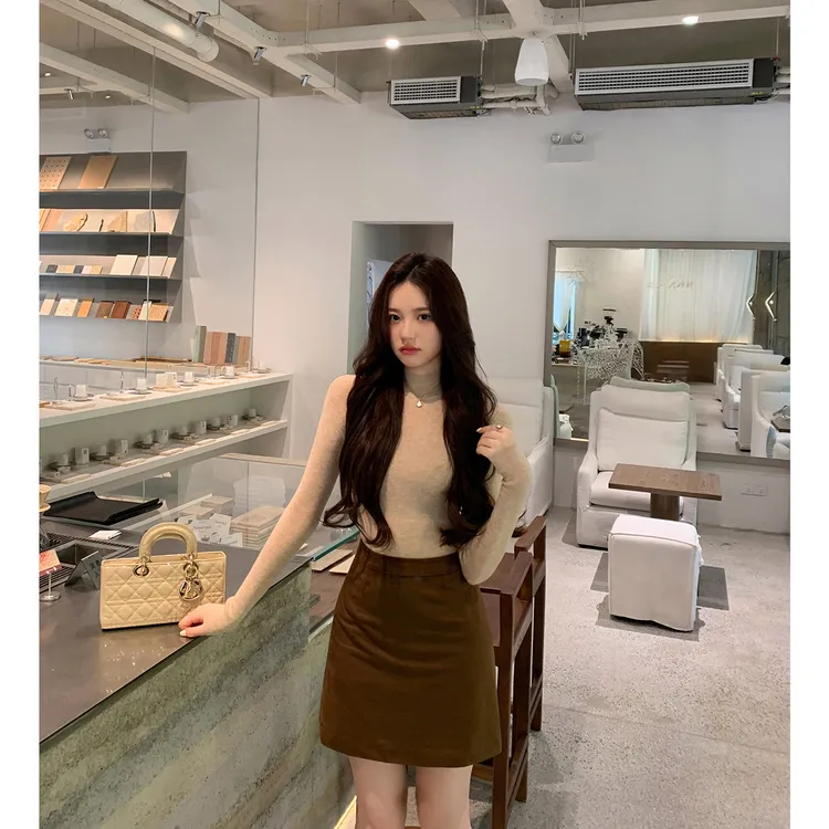 ADA MISS时髦a字显腿长百搭半身裙高腰显瘦包臀短裙女秋新款