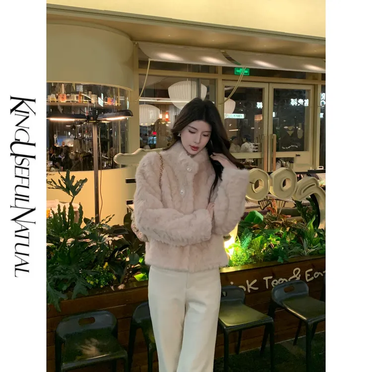  KUN【雪莉玫】暖fufu 私服定制粉色短款秋冬廓形显瘦女外套