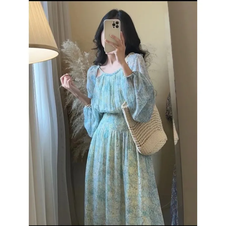 2025春季新款港风复古气质优雅碎花长袖显瘦雪纺女连衣裙裙子