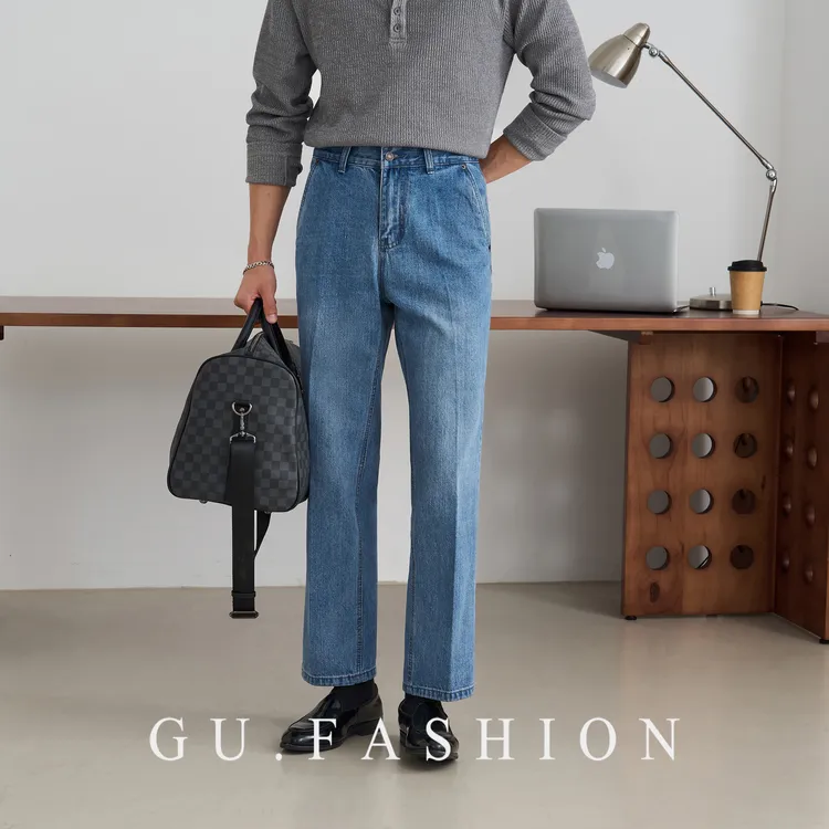 GU FASHION经典水洗蓝色直筒牛仔裤男士通勤日常百搭休闲牛仔长裤