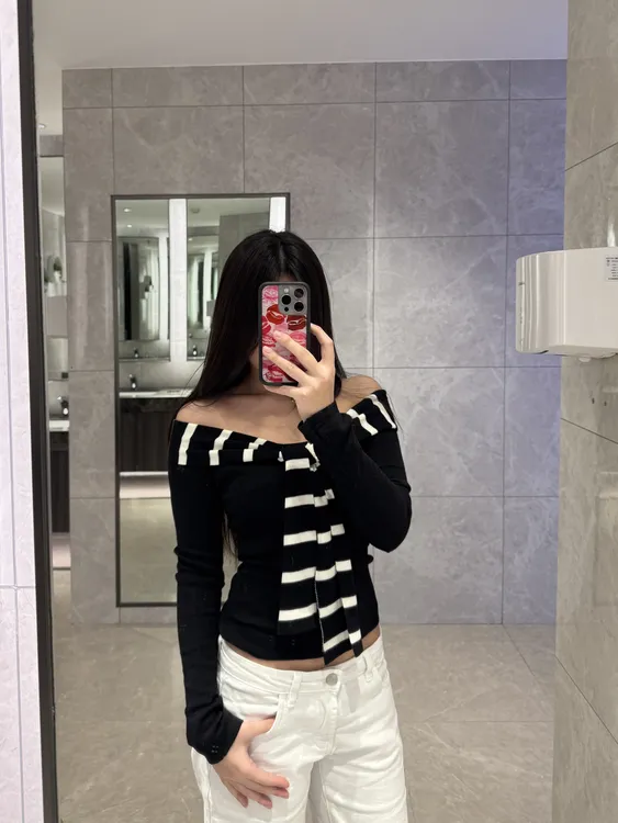 黑色条纹绑带T恤女2025年春秋新款纯欲风高级感修身显瘦长袖上衣