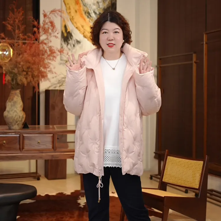 金雀绫【山樱落雪】95白鹅绒泡芙显瘦保暖加宽加大羽绒服SZA4YY753