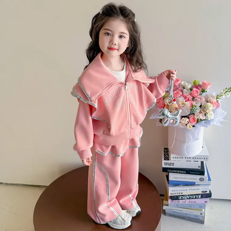 女童秋季2025时尚潮流百搭儿童镶钻儿童花边银条休闲风屁帘套装