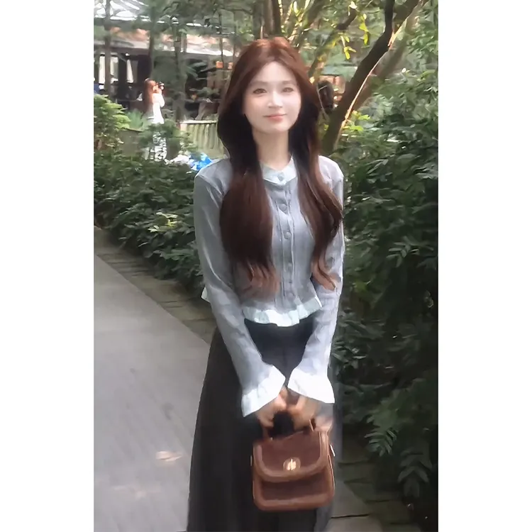 2025早秋新款女韩系穿搭圆领修身撞色上衣气质高腰显瘦百褶半身裙