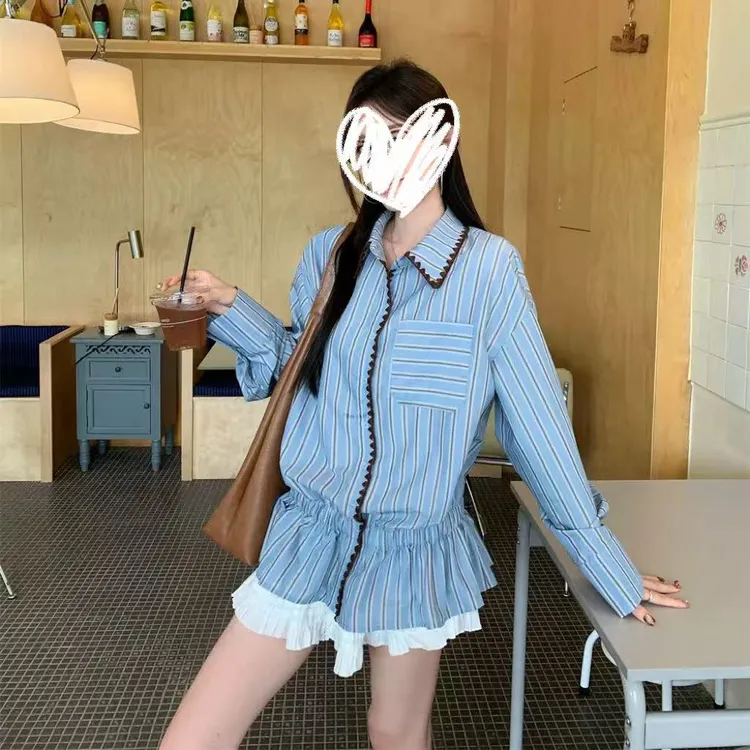 大码女装早秋新款蓝色条纹衬衫高级感别致遮肉显瘦减龄衬衫上衣