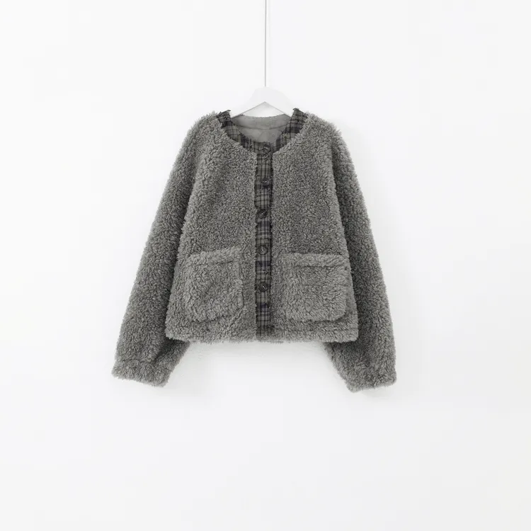 几里与麻【绵羊朵朵】短款拼接仿羊羔毛外套 衣长52胸围114 2100327