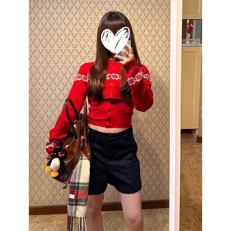 费尔岛雪花针织开衫女秋季高级感红色吊带背心修身显瘦两件套上衣