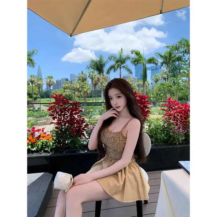 2025夏季新款气质女神斜肩性感针织背心绑带a字防走光半身裙套装 