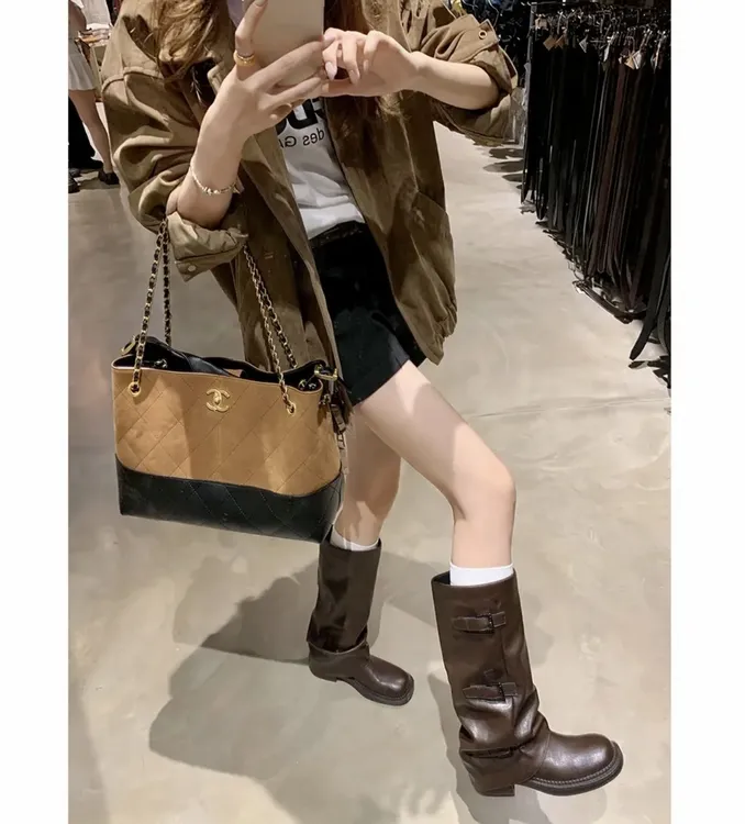 【苏茵茵】现辣妹裤管靴~6.5cm增高扣带中筒西部女堆堆短靴E5319028