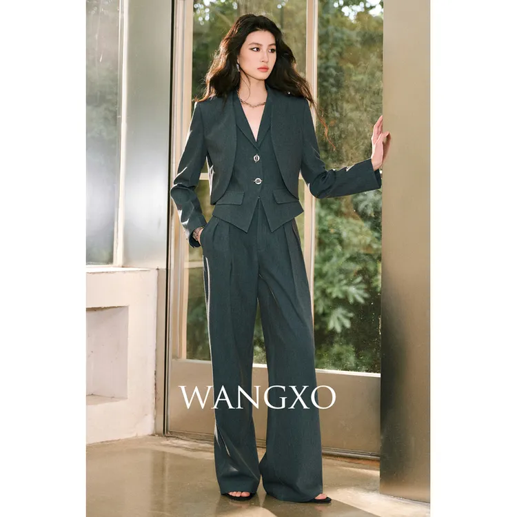 WANGXO 气质翻领极简弧边收腰马甲套装 253655W