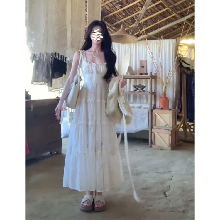 方领连衣裙女2025春夏新款韩系穿搭收腰显瘦花边中长款吊带裙子