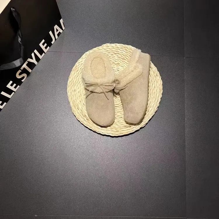 啄木鸟气质网红蝴蝶结包头半拖鞋女2025年秋冬季新款面包半包单鞋