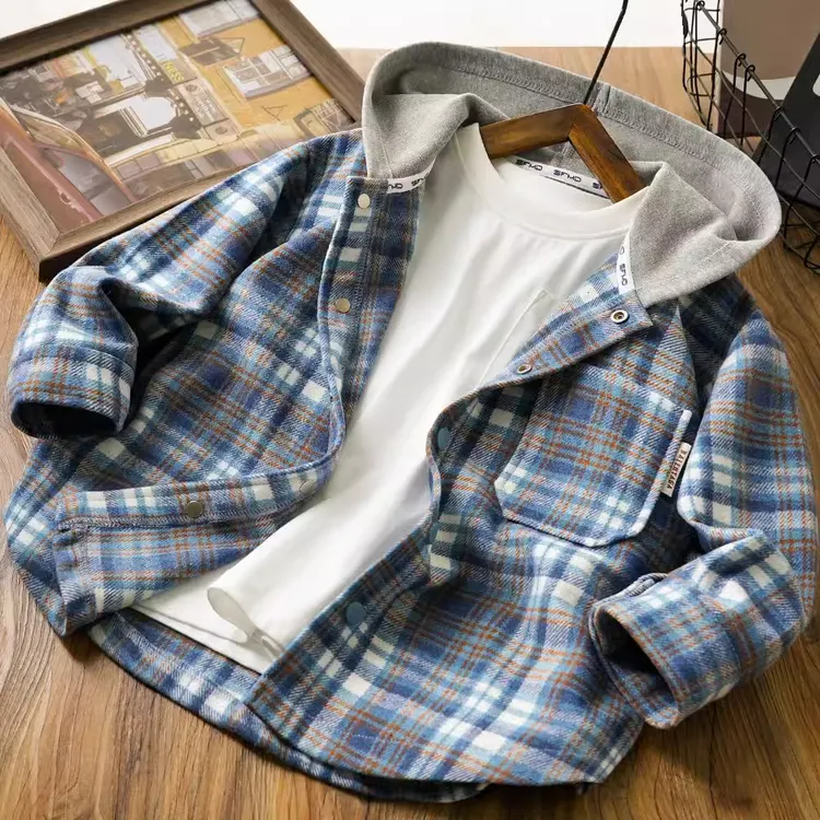 童装开衫休闲连帽男时尚格子外套中性男童长袖春秋上衣帅气