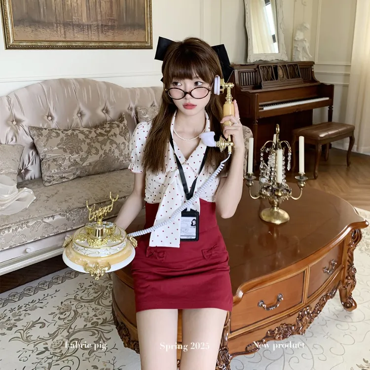 心动蔷薇 织物猪原创 夏款千金风红色波点蝴蝶领上衣高腰显瘦短裙