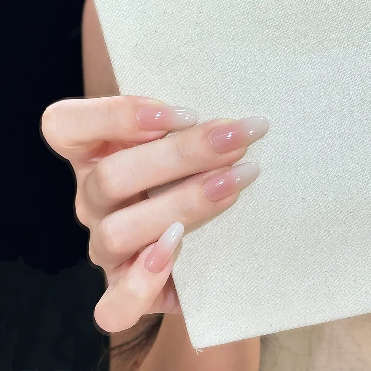 鲸岚物语【凝露】腮红渐变乳白手工穿戴甲简约自然百搭美甲