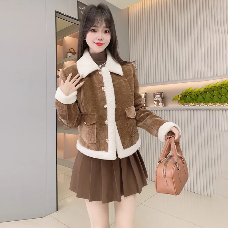 小香风羊羔毛夹短外套2025冬季新款美拉德保暖加厚女