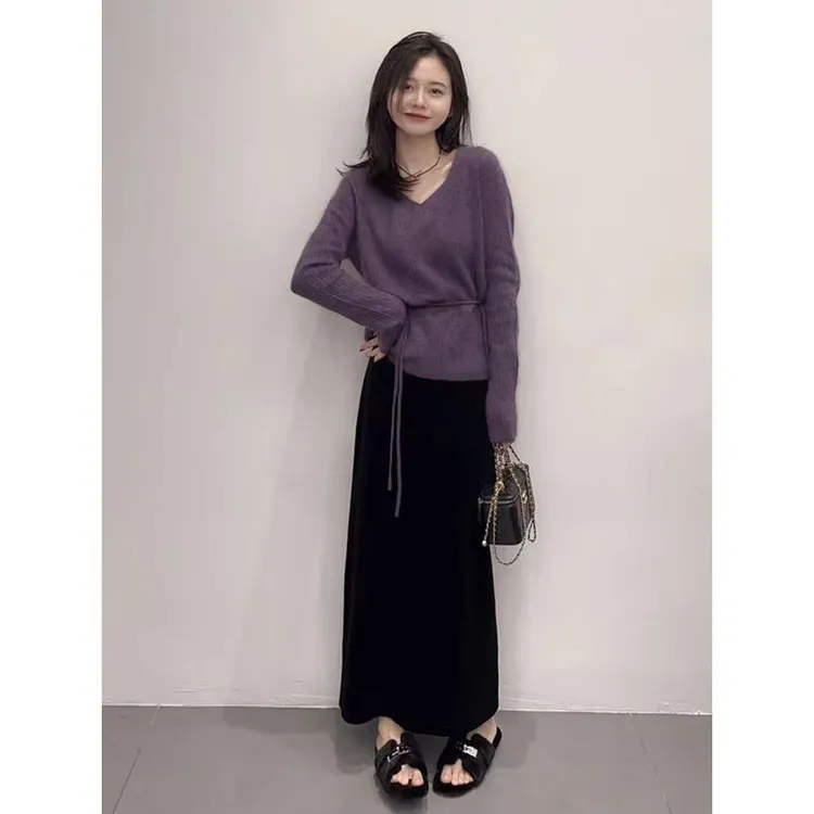 韩系温柔风V领紫色长袖针织毛衣女秋冬新款高腰赫冬天mm时尚套装
