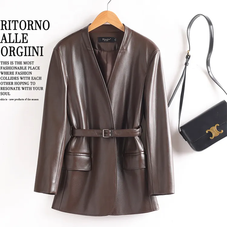 683海宁真皮立领短款外套女时尚穿搭收腰显瘦气质