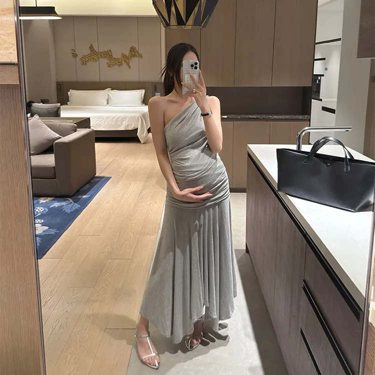 露肩超仙高级感辣妈吊带背心夏季套装时髦显瘦半身裙两件套