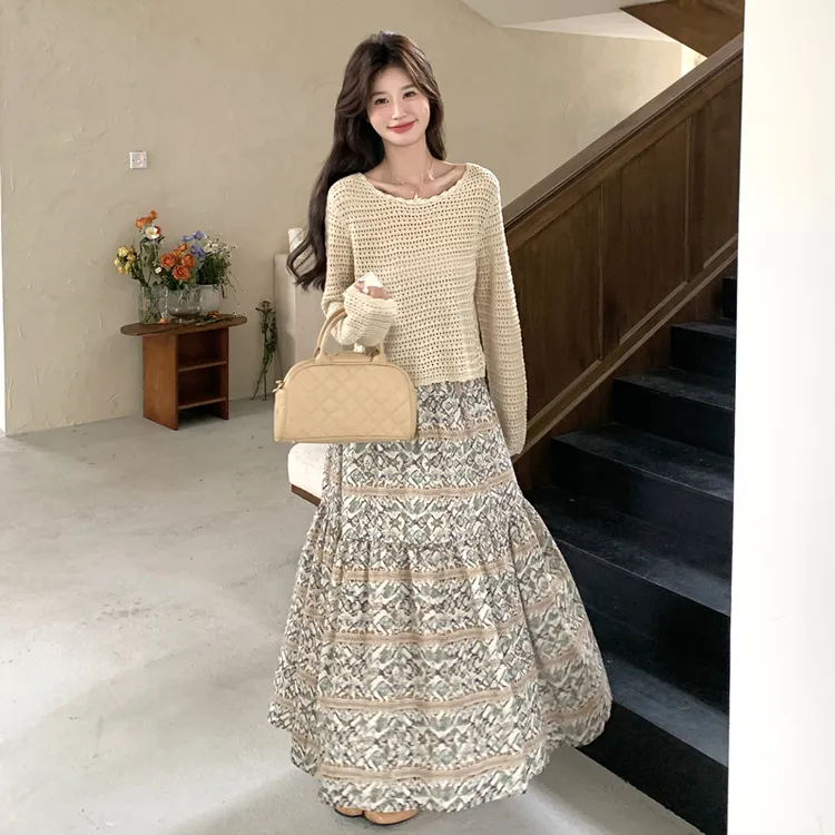 温柔系穿搭海边度假镂空防晒衫碎花半身裙两件套连衣裙女夏季新款