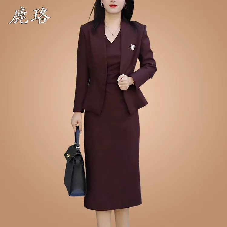 安可拉红西装职业女裙套装职场轻熟风无袖连衣裙两件套2025秋新款