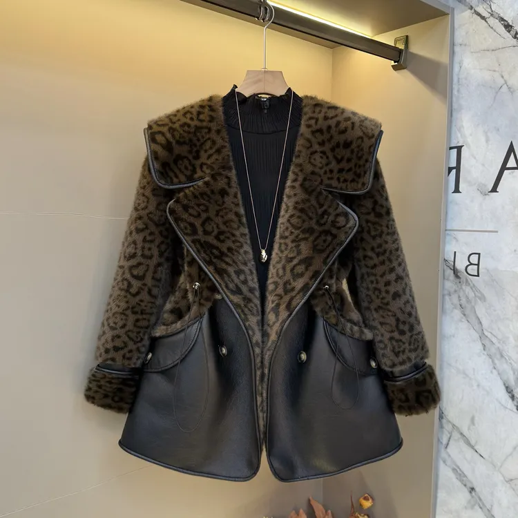 2025洋气欧货加厚豹纹中长款潮流休闲胖mm百搭保暖夹克外套8808
