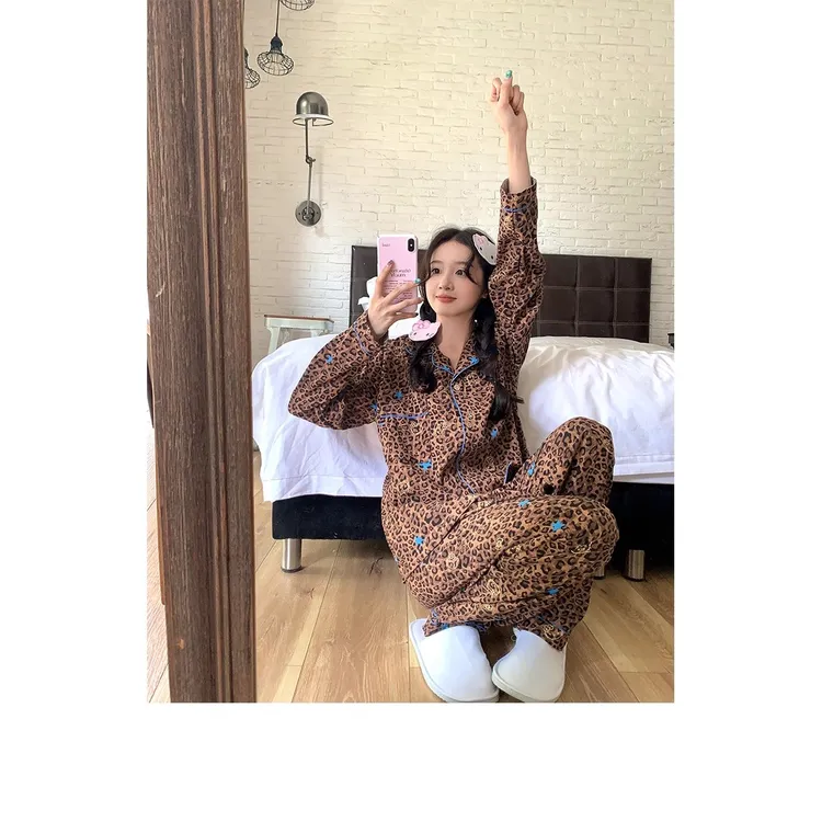 秋季可爱豹纹星星睡衣女2025新款长袖长裤家居服套装可外穿