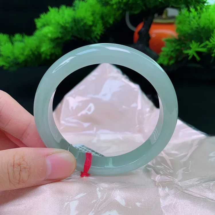55圈口缅甸天然翡翠A货 老坑细糯种晴绿调宽边翡翠手镯女款809222