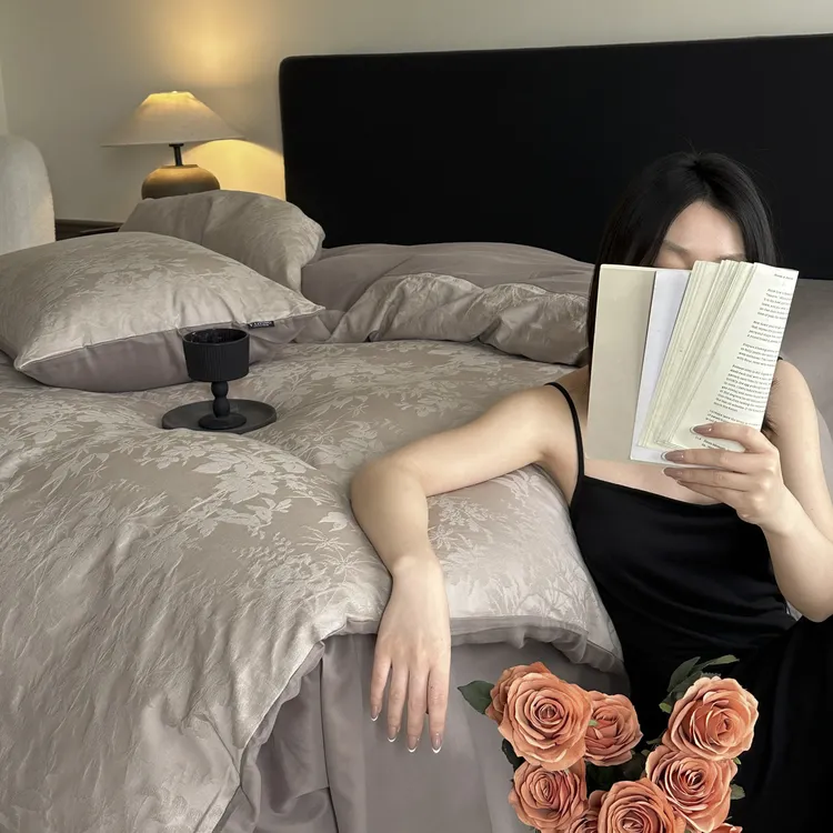 80支A类全棉色织提花四件套100%纯棉轻奢被套床单床上用品三件套