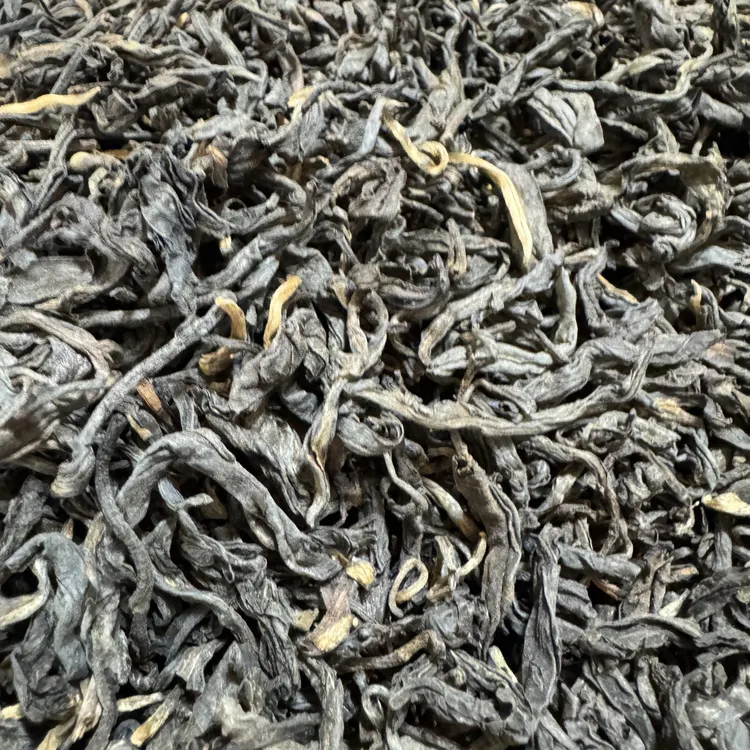 丙倒茶2025年冰岛老寨头春生茶 散茶