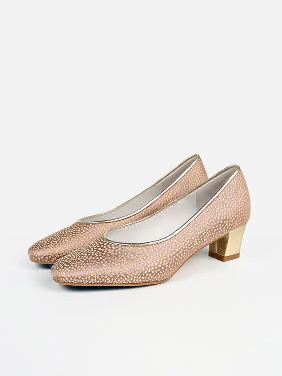 新中式刺绣锦缎复古中国风2025夏季新款绝美旗袍穿搭浅口粗跟单鞋