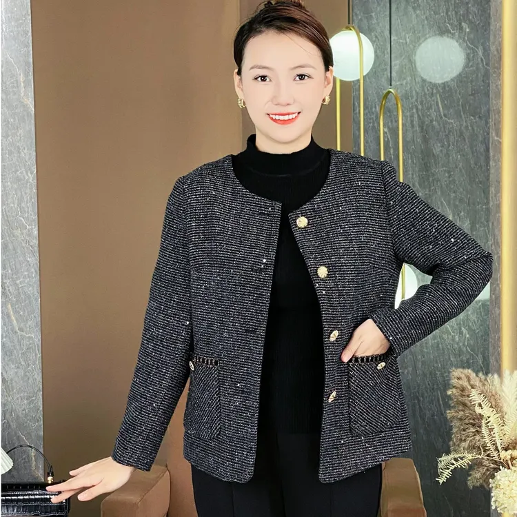 新款小香风外套圆领休闲百搭时尚修身显瘦女装洋气时尚名媛短外套