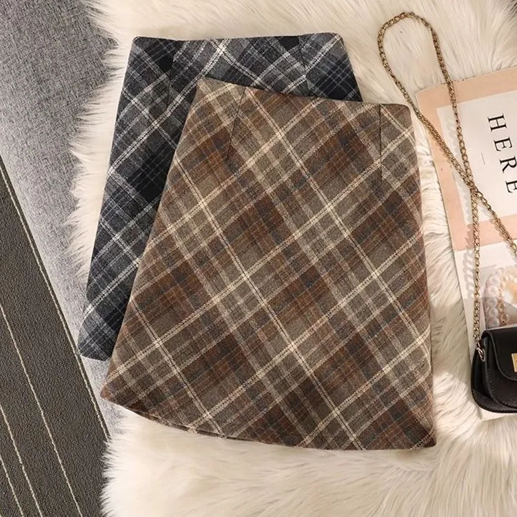 气质复古毛呢格子半身裙女秋冬2025新款韩版高腰百搭包臀a字短裙