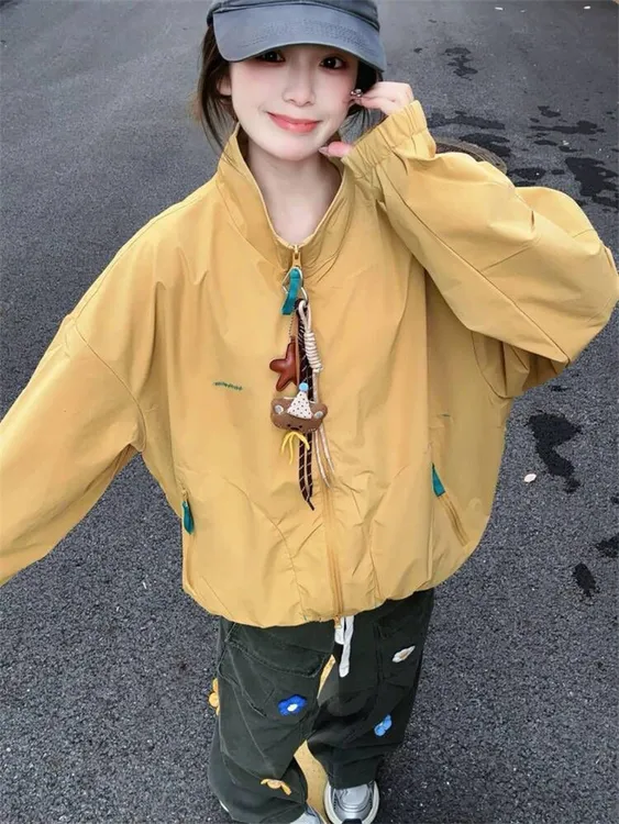 外套女款春秋2025新款户外潮流美式穿搭立领棒球服运动夹克冲锋衣