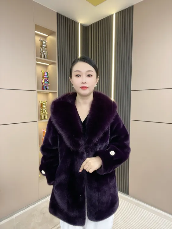 新款中长款雪兰貂皮毛一体时尚气质潮流女士外套冬季加厚中老年