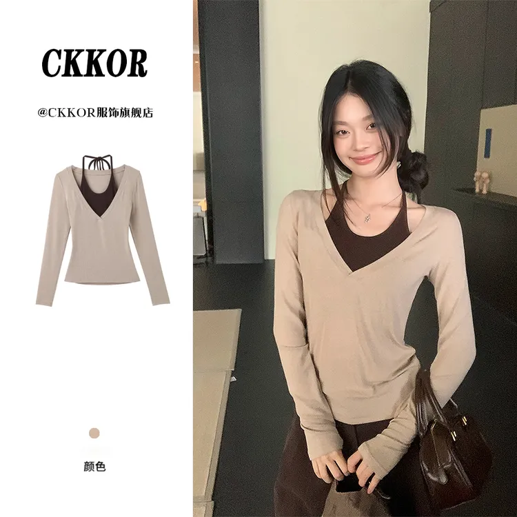 CKKOR春秋新款修身显瘦长袖t恤女美式辣妹短款吊带v领假两件上衣 
