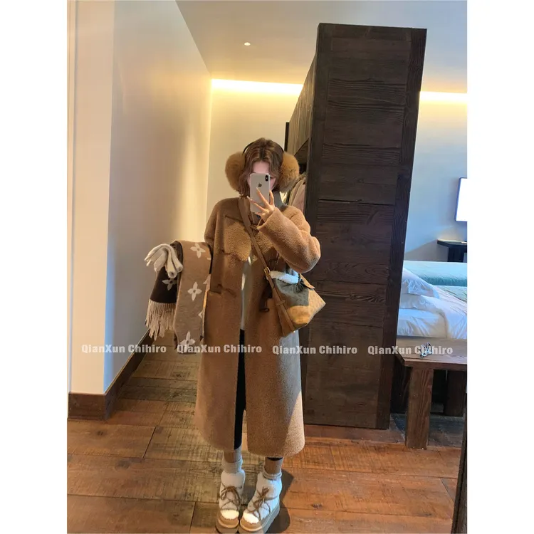 「栗子可可」秋冬时尚气质百搭休闲洋气设计感羽绒服QXD5YRF8593A