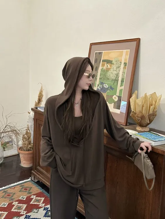 琪琪怪怪大码女装【入手一套】慵懒风连帽上衣+吊带+裤子T67887QQ