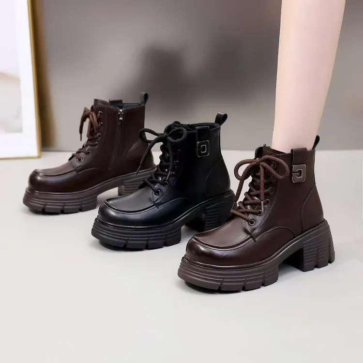厚底马丁靴女2025秋冬季新款英伦风系带靴子粗跟增高复古女短靴