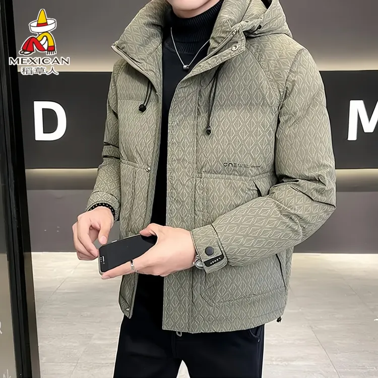 稻草人新款时尚百搭连帽短款羽绒服男士冬季休闲印花短款加厚外套