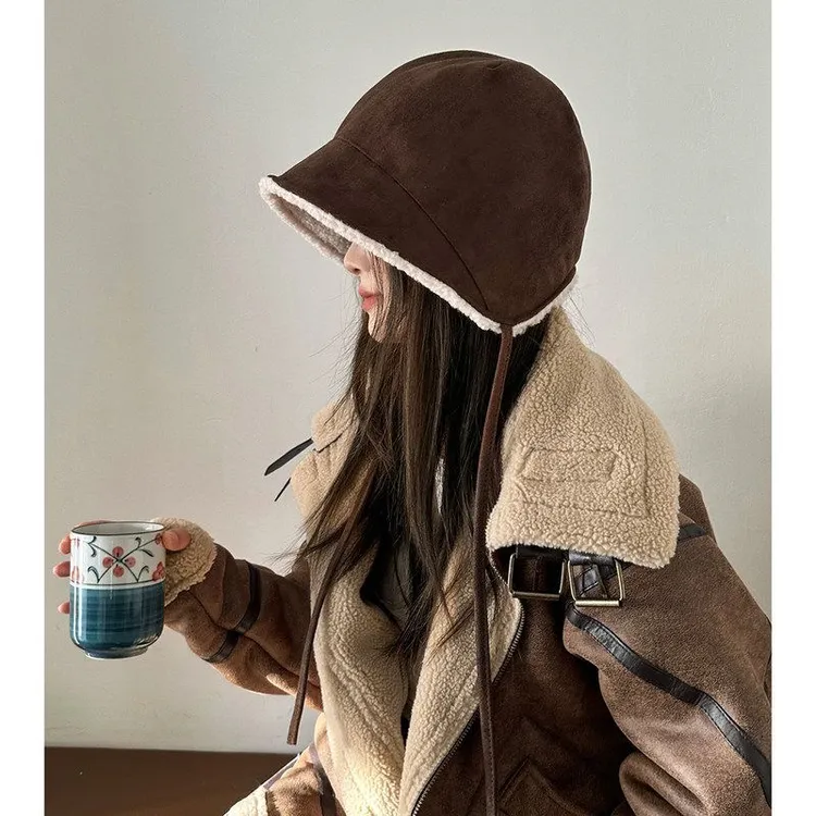 新款韩系复古麂皮绒渔夫帽女冬季加绒加厚保暖护耳防风显脸小骑车
