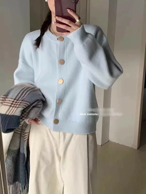 【原本送运费险】大扣女圆领针织开衫款轻职风毛衣针织衫上衣冬宽松